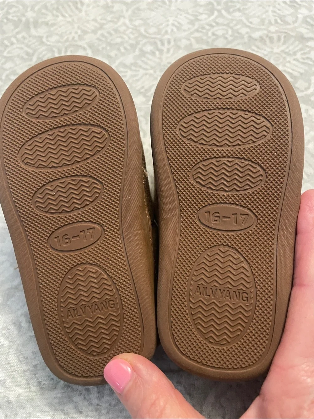 Boys toddler construction slippers